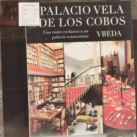 אובדה Apartamentos Tres Llaves Palacio De Vela De Los Cobos מראה חיצוני תמונה