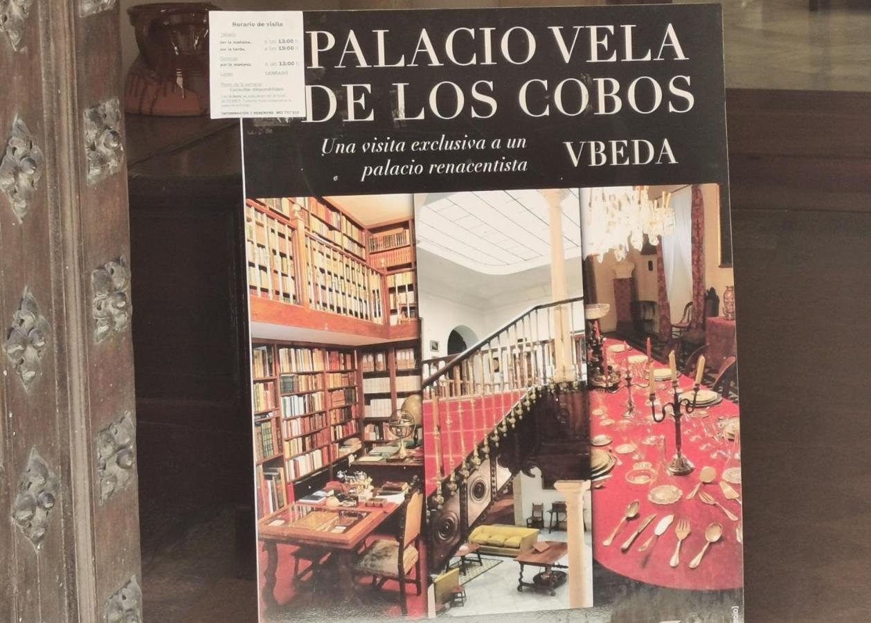 אובדה Apartamentos Tres Llaves Palacio De Vela De Los Cobos מראה חיצוני תמונה